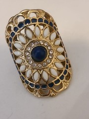 Vintage Blue And White Bead Crystal Mosaic Openwork Gold Plated Saddle Ring