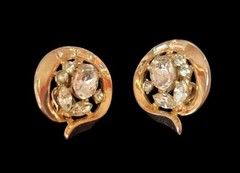 TRIFARI/ ALFRED PHILLIPE -pre 1955 Goldtone Rhinestone Earrings