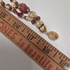 Vtg Estate Gold Foil Cranberry Leaf Pearl Glass Beaded Collar Necklace 3 Strand