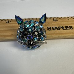 Vintage WARNER Cat Face Blue Green AB Rhinestone Brooch pin 1960’s kitten head