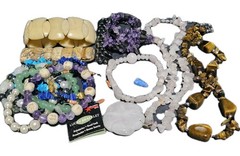 Vintage jewelry lot semi precious gemstones Pearls 2 Necklace 9 Bracelets