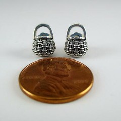 Sterling SIlver ACORN BASKET Earrings POST Brown County Baskets STUD Vintage NEW