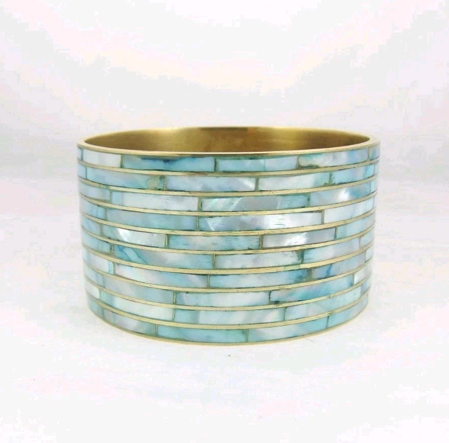 8.25″ Blue Dyed Mother Of Pearl MOP Inlaid Wide Brass Bangle Bracelet