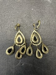 Avon Embellished Hematite Colored Chandelier Earrings – Vintage 2008