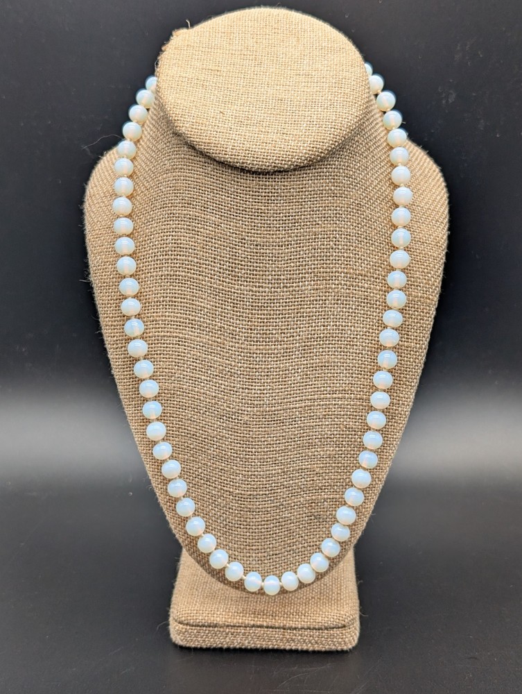 VINTAGE OPALITE OR OPALINE OPALESCENT GLASS BEAD NECKLACE HAND KNOTTED 23″