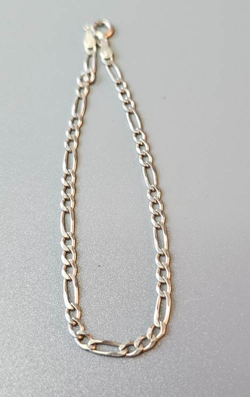 Vintage Sterling Silver Figaro Chain Bracelet 7″ 2.5gms 3mm wide Milor Italy