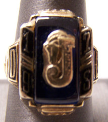 10KT Yellow Gold Jefferson High School 1975 Class Ring 10 Grams Size 9.5
