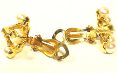 LOVELY! VINTAGE! 14K SOLID YELLOW GOLD PEARL EARRINGS. 6.35 GRAM.