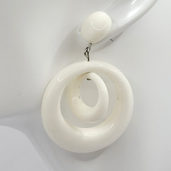 White Double Hoop Reticulating Center Flat Back Pierced Style Vintage Earrings