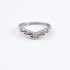 Vintage Sterling Silver 925 Filigree Chevron Band Ring Size 5.5