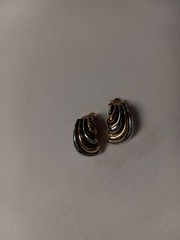 Vintage Domed Y2K Clip-On Earrings 1980-1990’s Design Era Imitation Silver Gold