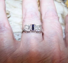 ART DECO 18K Gold Diamond Blue Sapphire Filigree Ring | Size 8.75