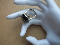 Vintage Avon Art Deco Black Oval Ring Silver Tone Gothic Filigree Size 8.5