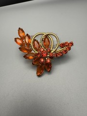 Juliana D&E BOOK PIECE Brooch Pin Orange Rhinestone Gold Tone Wire Ref 4263 2.5”
