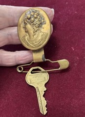 ANTQ VICTORIAN CHATELAINE SILVER PLATE MONEY PIN BODICE KEY HOLDER BELT SLIDE