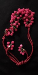 MIRIAM HASKELL HESS 20’S RED SILK CORD & LUCITE CHAIN CHOKER SUGAR BEAD CLUSTERS