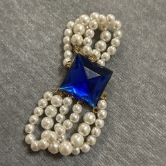VTG 3 Strand Golden Faux Pearls Art Deco Style Blue Rhinestone Classic Elegant