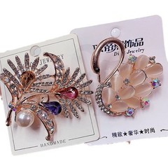 20Pcs Wholesale Brooch Pins Lot Random Rhinestone Crystal Flower Scarf Buckle