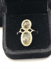 Vintage 14K Yellow Gold Quartz 2.25CTW Ring with Diamonds Accent 0.25CTW 2.6gr.