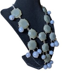 Vintage Women’s Bubble Style Necklace Olive Green & Gra,y Silver Tone 16 inches