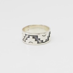Vintage sterling silver Native American pueblo wide band signed ring sz 11.75