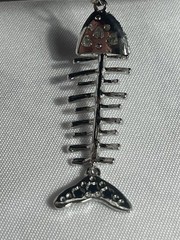 Hildie & Jo Silver Fishbone Pendant NWT Silver Unique Fish Necklace Jewelry