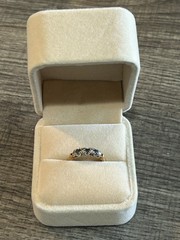 VTG LADIES 14K YELLOW GOLD NATURAL SAPPHIRE & DIAMOND RING 1.8 GRAMS STONES