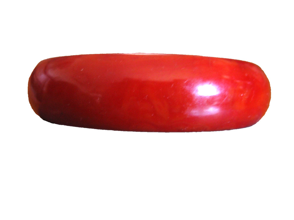Vintage Bakelite 3/4″ Thickness 3 1/8″ Diameter Red Bangle Bracelet