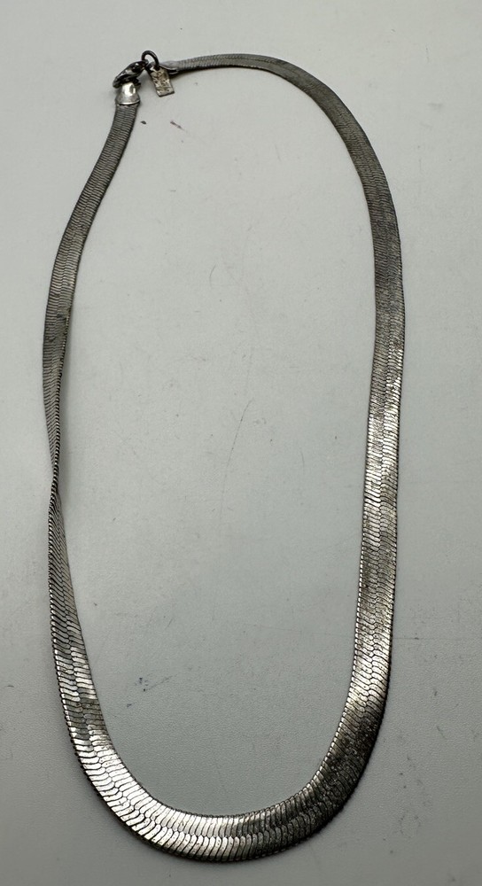 Revlon Silver Herringbone 17” Chain Vintage
