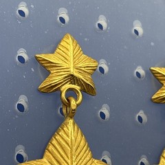 Vintage Anne Klein Gold Tone Ivy Leaf Dangle Earrings Signed AK 1.5”