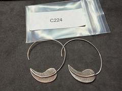 4.73g Vintage Sterling Silver 925 Leaf Feather Hoop Earrings Textured M