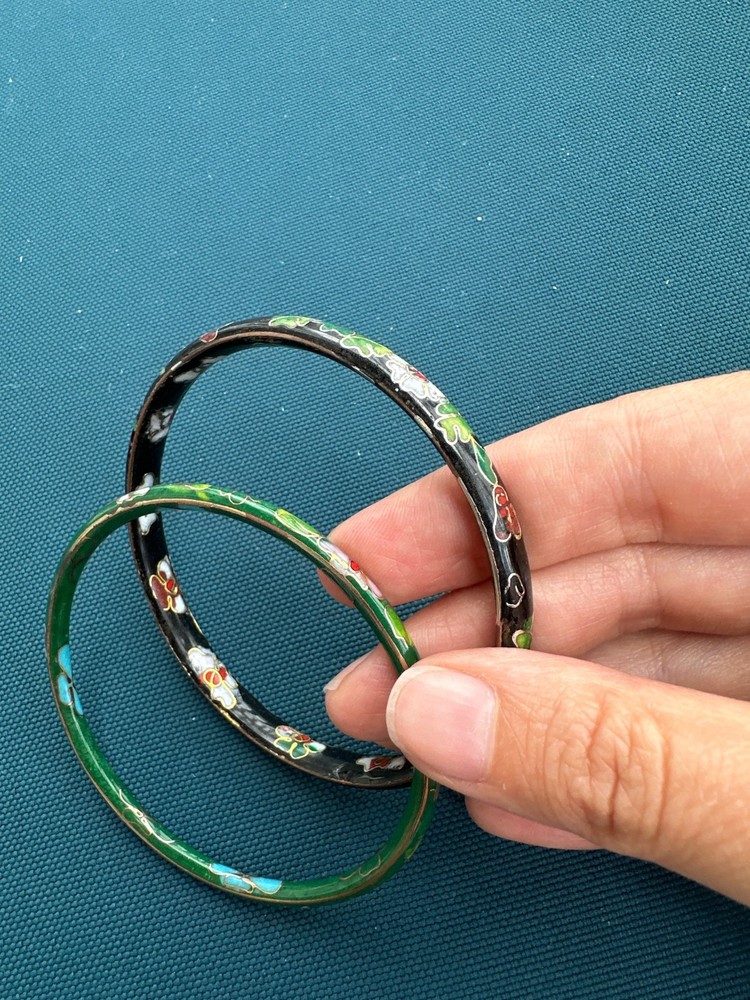 Vintage Cloisonne Enamel Bangle Green Floral Gold Slim Bracelet 8.5″