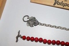 Vintage to now lot of 2 stone glass plastic metal beaded chain necklaces