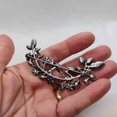 Monet Large Black Rhinestone & Faux Pearl Flower Spray Brooch Silver Tone 3.5″