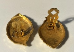 Vtg KATE HINES Signed Convertible Gold Tone Amber Lucite Couture Clip Earrings