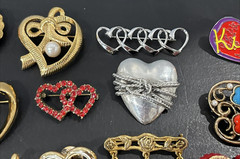 Lot 42 Vintage Now Pin Heart Hearts LC Sarah Coventry Avon Anne Klein ONLY $2