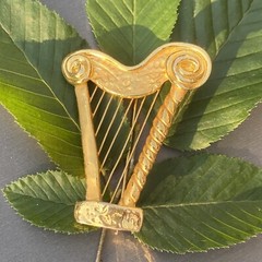 Vintage Brooch Casual Corner Signed Harp Music Lover Gold Plated Estate Jewelry
