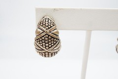 Vintage Clip On Earrings Silver Tone Textured T1