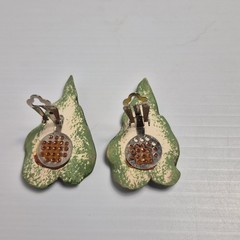Vtg Mid Century Majolica Porcelain Pink Green Caladium Leaf Clip-On Earrings