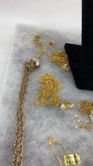 Nice Grouping of Vintage Silver and Gold Toned Necklaces good overall condition