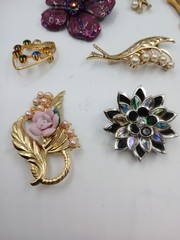 Vintage Lot Of Brooches. Golf Cart. Rhinestones. Colorful. Heart & Flowers
