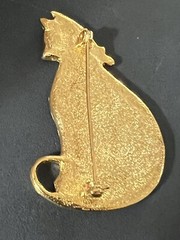 Vintage Vero Style Cream Enameled Christmas Cat Red Scarf Brooch Pin 1980’s 2 “