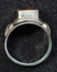 Vintage – Sterling Silver Ring – with Unknown Gemstone