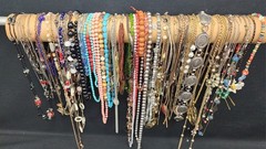 Estate Vintage Costume Jewelry Large Lot 6 LBS Over 100 Necklaces Retro