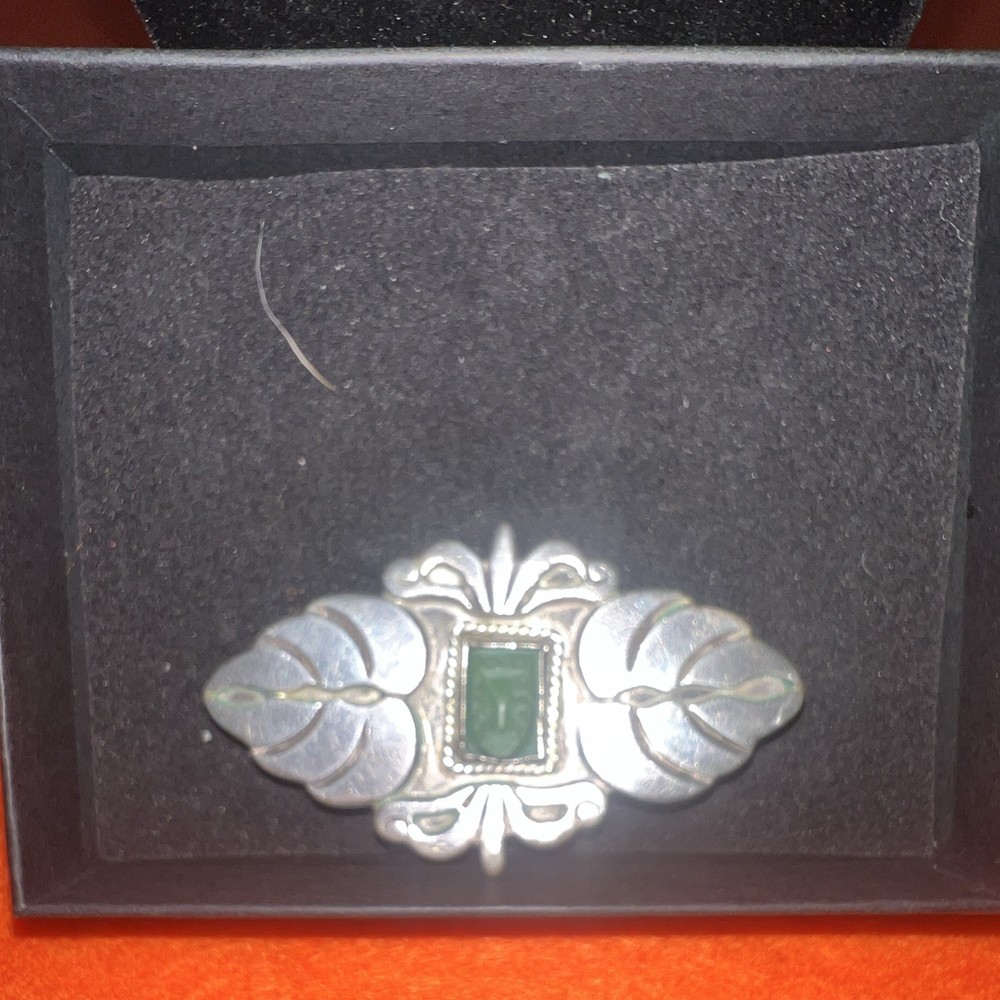 Taxco Stamped 980 Sterling Silver Leaf Brooch Pin Green Rectangle Stone