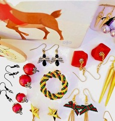 VTG Mixed JEWELRY LOT Everyday + Christmas Retro Earrings Brooches Pins Bracelet