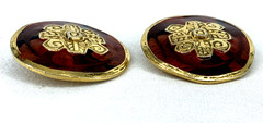 Berebi Earrings Enamel Clip Medallion Center Brown Swirl Goldtone 1.5″ Vintage