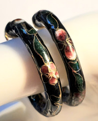 Vintage Asian Cloisonne Collection, 21 in. Necklace, Hinged Bracelet & Earrings