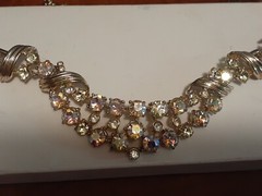 Vintage Aurora borealis gold tone bib necklace adjusts up to 19″ glamorous
