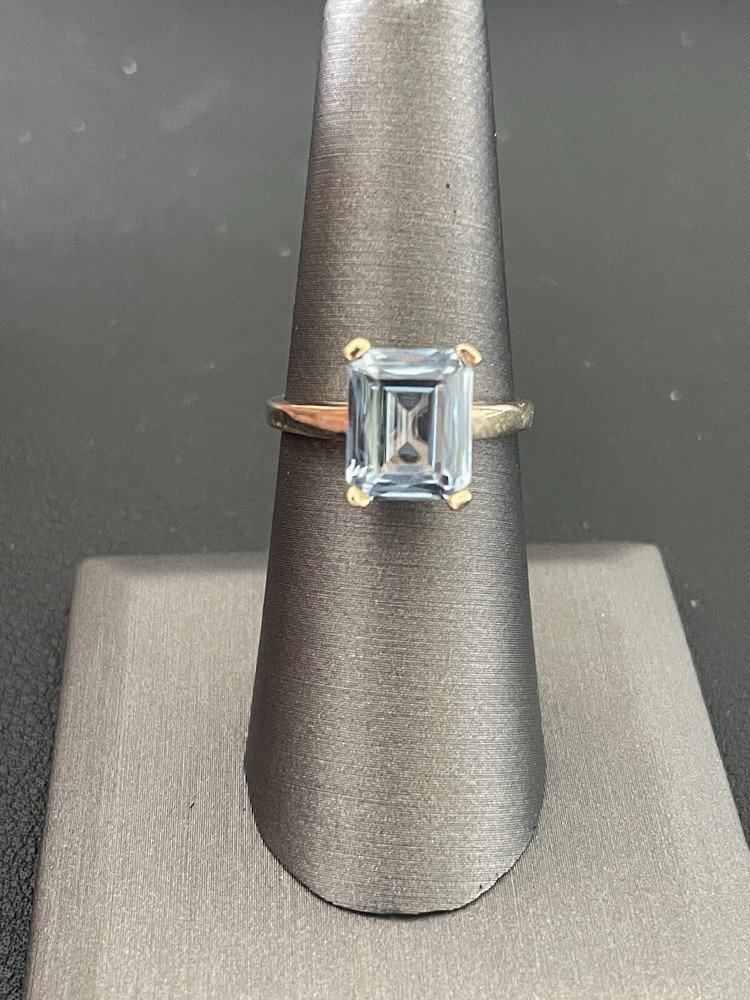 14k Yellow Gold 3.00ct Aquamarine Ring (A14)